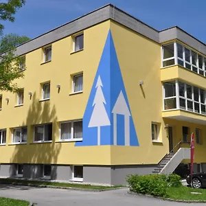 Eduard-Heinrich-Haus, Hostel Salisburgo